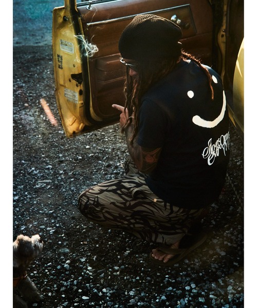 CANNABIS（カンナビス）の「CANNABIS別注 BENI × Tappei (BT-005)（Tシャツ/カットソー・メンズ・ネイビー・SMALL/MEDIUM/LARGE）」の3枚目の写真