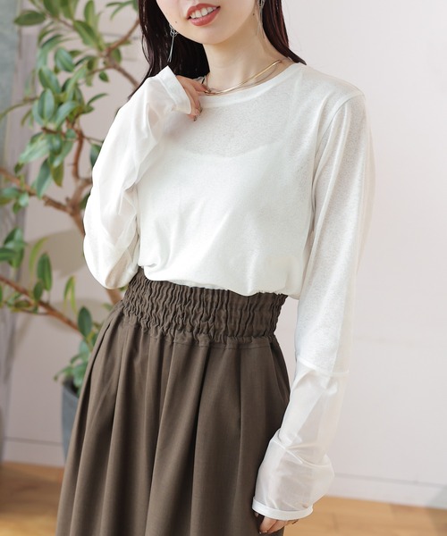 LEPSIM（レプシィム）の「袖切り替えプルオーバー　140912（Tシャツ/カットソー・レディース・オフホワイト/ブラック×グリーン/ブルー/ホワイト×ブルー/ブラック×レッド/ブラック系その他/ブラック×ブルー/ホワイト×イエロー/ホワイト×ピンク/オレンジ/レッド/レオパード/ブラック系その他2/ホワイト系その他/ブラック×グレー/ホワイト×ブラック/ホワイト×ホワイト/グレー×ピンク/ブラック系その他3/ブラック系その他5/ホワイト系その他2/ブラック系その他4/ブラック×イエロー・FREE）」の2枚目の写真