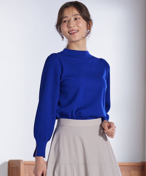 ANY SIS(エニィスィス)の「【CICA加工・選べる9色展開】スリットポイントボトルネック ニット(ニット/セーター・レディース・オレンジ系/ブラック系/アイボリー系/レッド系/グリーン系/イエロー系/ブルー系/ライラック系/ピンク系・4)」の6枚目の写真