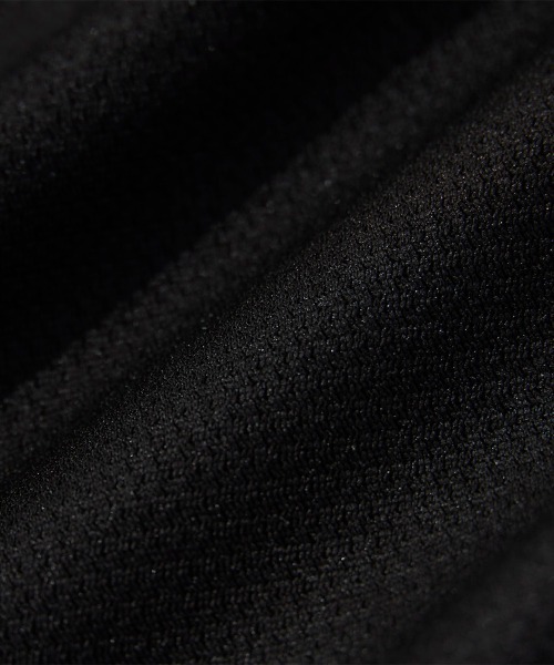 FILA（フィラ）の「撥水・透湿トラックジャケット（ブルゾン・メンズ・グレー/ブラック/バーガンディー・MEDIUM/LARGE/X-LARGE）」の21枚目の写真