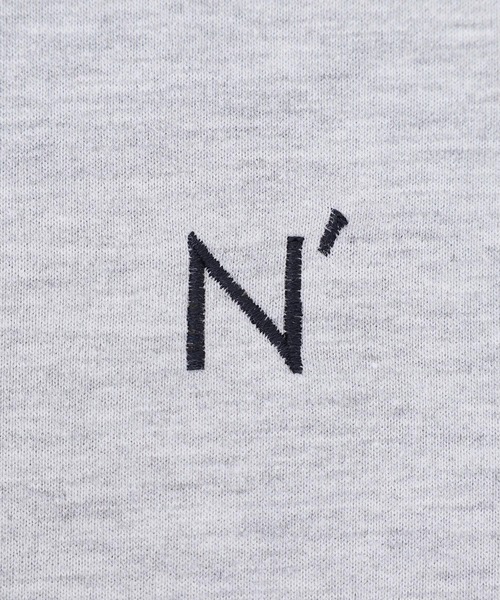 n'OrLABEL(ノアールレーベル)の「『袖ボリュームワンポイント刺繍スウェット』(スウェット・レディース・モカ/チャコールグレー/杢グレー/ダークパープル・FREE)」の7枚目の写真