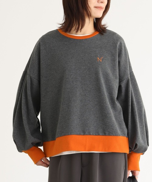 n'OrLABEL(ノアールレーベル)の「『袖ボリュームワンポイント刺繍スウェット』(スウェット・レディース・モカ/チャコールグレー/杢グレー/ダークパープル・FREE)」の5枚目の写真