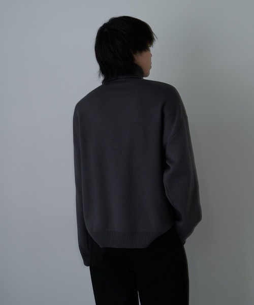 COLONY 2139(コロニートゥーワンスリーナイン)の「リサイクルポリタートルネック(ニット/セーター・メンズ・アイボリー/ブラック/チャコールグレー/グレイッシュベージュ・MEDIUM/LARGE)」の20枚目の写真
