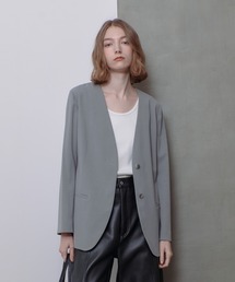 allureville（アルアバイル）の「エトリアシャンブレーカラーレスジャケット（ノーカラージャケット・レディース）」
