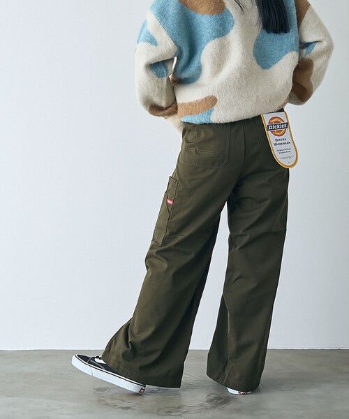 Dickies(ディッキーズ)の「【WEB限定】Dickies(ディッキーズ)ツイルイージーワイドパンツ(チノパンツ・レディース・パープル/ブラック/オリーブ・M/L)」の17枚目の写真