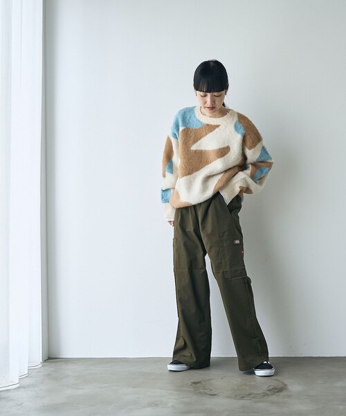 Dickies(ディッキーズ)の「【WEB限定】Dickies(ディッキーズ)ツイルイージーワイドパンツ(チノパンツ・レディース・パープル/ブラック/オリーブ・M/L)」の20枚目の写真