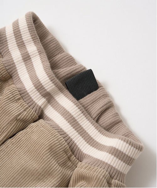 b・ROOM（ビールーム）の「コーデュロイテーパードパンツ（その他パンツ・キッズ・エンジ/ロイヤルブルー/チャコール/ベージュ・100cm/110cm/120cm/130cm/140cm/150cm）」の19枚目の写真