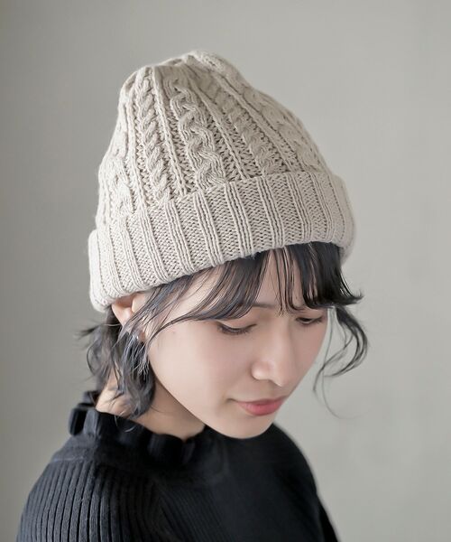 rps（アールピーエス）の「ケーブル×リブ編みリバーシブルニット帽（ニットキャップ/ビーニー・レディース・ベージュ/モカ/ブラック・フリー）」の3枚目の写真