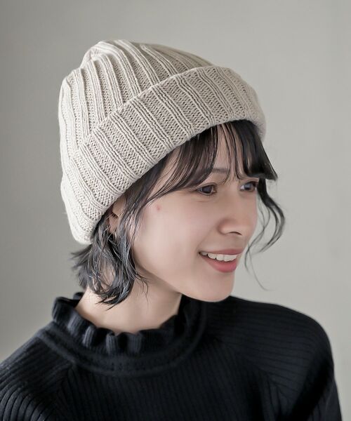 rps（アールピーエス）の「ケーブル×リブ編みリバーシブルニット帽（ニットキャップ/ビーニー・レディース・ベージュ/モカ/ブラック・フリー）」の12枚目の写真