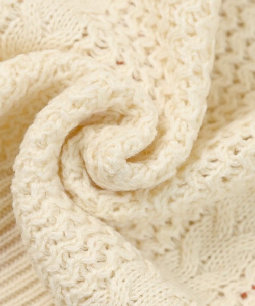 A BOND(アボンド)の「【おうちで洗える】ポンポンフラワーニットカーディガン(カーディガン/ボレロ・キッズ・オフホワイト・S/M/L/LL)」の12枚目の写真