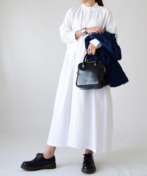 麻混フリルネックシャツワンピース（シャツワンピース）｜and it_（アンドイット）