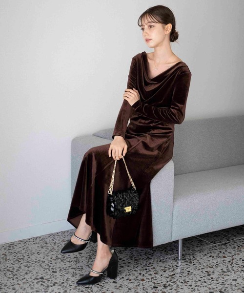 NOELA（ノエラ）の「ベロアビジューパンプス（パンプス・レディース・ブラウン/ブラック・S/M/L）」の7枚目の写真