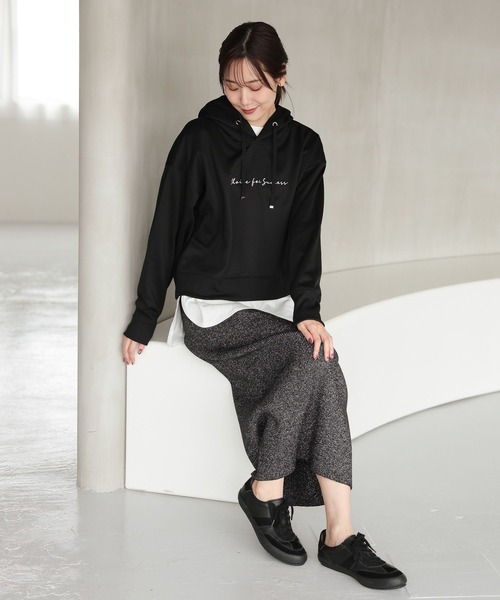 GLOBAL WORK（グローバルワーク）の「メルティニットリブIラインスカート/140368（スカート・レディース・ブラック系その他/ブラック/グレー系その他3/ブラウン・LARGE/MEDIUM）」の11枚目の写真