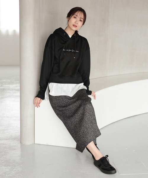 GLOBAL WORK（グローバルワーク）の「メルティニットリブIラインスカート/140368（スカート・レディース・ブラック系その他/ブラック/グレー系その他3/ブラウン・LARGE/MEDIUM）」の13枚目の写真