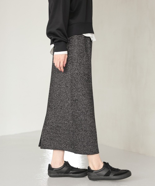 GLOBAL WORK（グローバルワーク）の「メルティニットリブIラインスカート/140368（スカート・レディース・ブラック系その他/ブラック/グレー系その他3/ブラウン・LARGE/MEDIUM）」の15枚目の写真