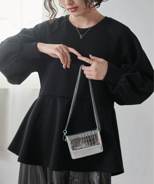 RANAN（ラナン）の「ボリュームスリーブペプラムスウェット（スウェット・レディース・ブラック/ライトベージュ・LL/L/M）」の3枚目の写真