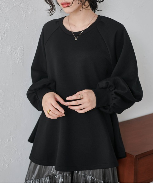 RANAN（ラナン）の「ボリュームスリーブペプラムスウェット（スウェット・レディース・ブラック/ライトベージュ・LL/L/M）」の5枚目の写真