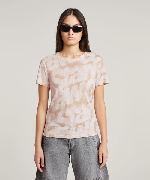 G-STAR(ジースター)の「SPRAYED LETTERS TOP/スプレーグラフィックプリントロゴTシャツ(Tシャツ/カットソー・レディース・ブルー系その他/ブラック系その他/ベージュ系その他/ピンク系その他・SMALL/X-SMALL/MEDIUM)」の1枚目の写真
