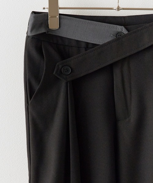 Chick（チック）の「Double Button High-Waist Wide Slacks / ウエストベルト 2タック ワイドスラックス（スラックス・レディース・グレー/ブラック/ナチュラル・FREE）」の5枚目の写真