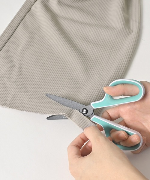 Honeys(ハニーズ)の「【セルフカット】セルフカットワイドパンツ(その他パンツ・レディース・ネイビー/グレイッシュベージュ/グリーン/スミクロ/ブラック/ブラウン・LL/L/M/S/3L)」の21枚目の写真