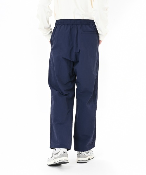 NEW BALANCE(ニューバランス)の「パラシュートパンツ(スウェットパンツ・メンズ・ネイビー/ブラック・XX-LARGE/X-LARGE/LARGE/MEDIUM/SMALL)」の15枚目の写真