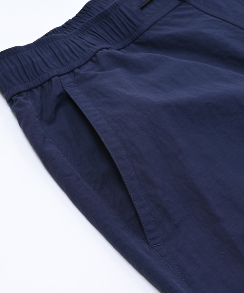 NEW BALANCE(ニューバランス)の「パラシュートパンツ(スウェットパンツ・メンズ・ネイビー/ブラック・XX-LARGE/X-LARGE/LARGE/MEDIUM/SMALL)」の17枚目の写真