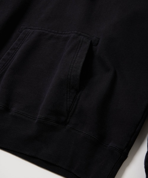 Champion(チャンピオン)の「【Champion/チャンピオン】直営限定コレクション メンズ フーデッドスウェットシャツ(パーカー・メンズ・グレー系その他/ブラック/グレー/ダークネイビー/ベージュ/オートミール/パープル/その他35・SMALL/MEDIUM/LARGE/X-LARGE)」の19枚目の写真