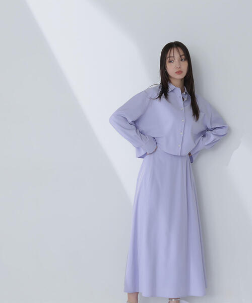 NATURAL BEAUTY BASIC（ナチュラルビューティーベーシック）の「◇クロップドシャツ＆フレアスカート（シャツワンピース・レディース・ブルー/オフホワイト/ブラウン・MEDIUM/P/S）」の3枚目の写真