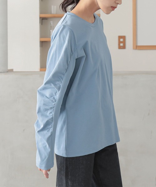 n'OrLABEL(ノアールレーベル)の「袖ギャザーロンT(Tシャツ/カットソー・レディース・ブルー/オフホワイト/ブラック・2/1)」の15枚目の写真