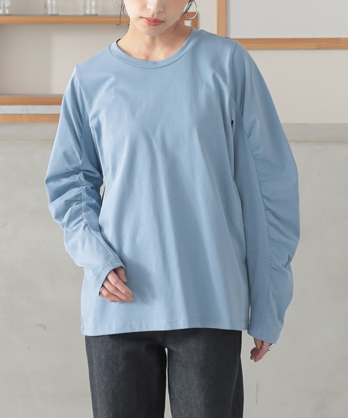 n'OrLABEL(ノアールレーベル)の「袖ギャザーロンT(Tシャツ/カットソー・レディース・ブルー/オフホワイト/ブラック・2/1)」の14枚目の写真