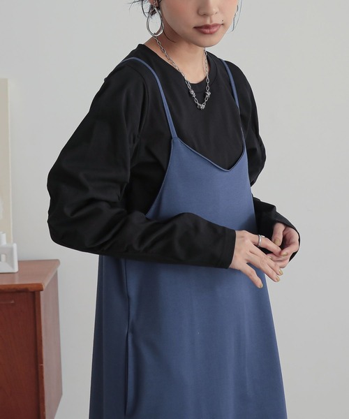 n'OrLABEL(ノアールレーベル)の「袖ギャザーロンT(Tシャツ/カットソー・レディース・ブルー/オフホワイト/ブラック・2/1)」の20枚目の写真