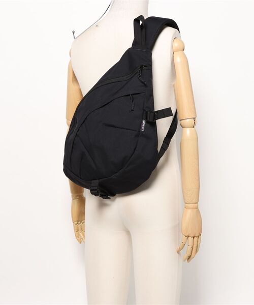 GRAMICCI(グラミチ) 】CORDURA SLING BAG（ボディバッグ