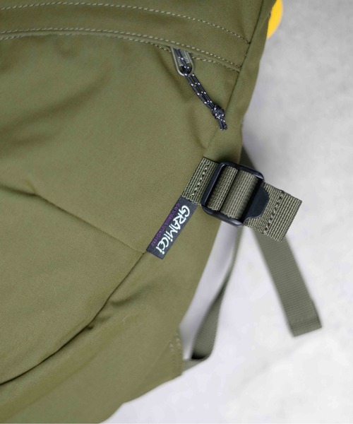 Gramicci（グラミチ）の「【GRAMICCI(グラミチ) 】CORDURA SLING BAG（ボディバッグ/ウエストポーチ・メンズ・オリーブ/ブラック・FREE）」の9枚目の写真