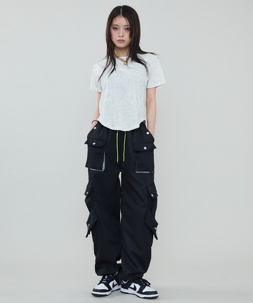 SEN TOKYO(セントーキョー)の「ルーズワイドレッグドロストカーゴパンツ(カーゴパンツ・レディース・ブラック・L/M)」の12枚目の写真