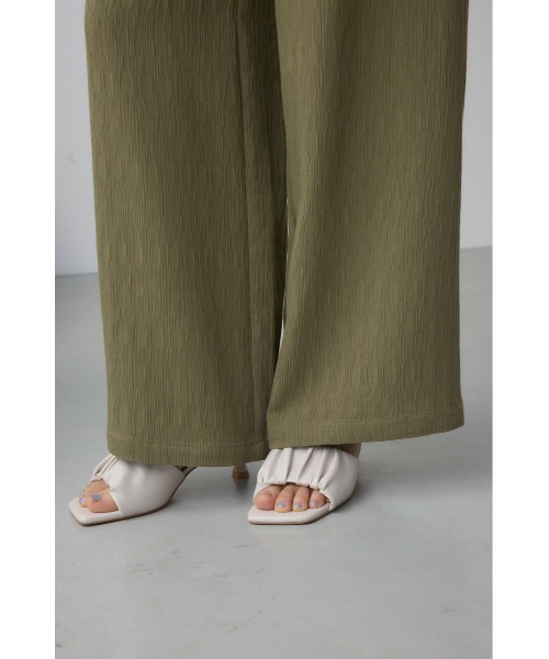 セール】プリーツリラックスワイドパンツ（スラックス）｜AZUL BY