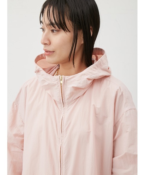 Mila Owen（ミラオーウェン）の「【ウォッシャブル】撥水リサイクルナイロンコート（その他アウター・レディース・アイボリー/ブラック/ピンク・FREE）」の10枚目の写真