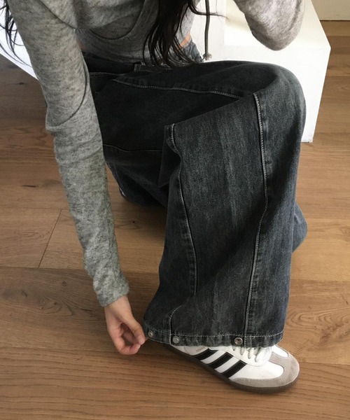 MEMECLE(メメクル)の「【 MEMECLE / メメクル 】ワイドヴィンテージサイドタックデニムパンツ(デニムパンツ・レディース・ブルー/ブラック/ライトブルー・M/S/L)」の13枚目の写真