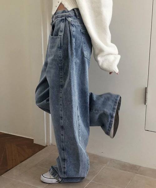 MEMECLE(メメクル)の「【 MEMECLE / メメクル 】ワイドヴィンテージサイドタックデニムパンツ(デニムパンツ・レディース・ブルー/ブラック/ライトブルー・M/S/L)」の20枚目の写真