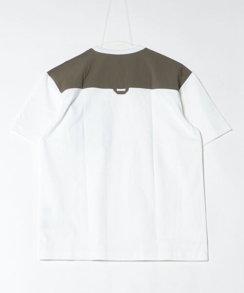 adidas（アディダス）の「アディダス adidas シティエスケープ ルーズフィット ファブリックミックス 半袖ポケットTシャツ（Tシャツ/カットソー・メンズ・ブルー/ホワイト/オリーブ・3L/LL/L/M/S）」の4枚目の写真