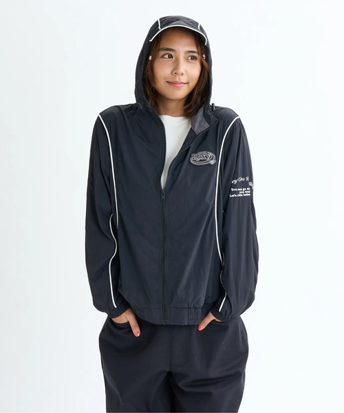 ROXY(ロキシー)の「ANYWHERE YOU WANT /ロキシーワンポイントナイロンジャケット(ブルゾン・レディース・ブラック/グリーン・SMALL/MEDIUM/LARGE)」の5枚目の写真