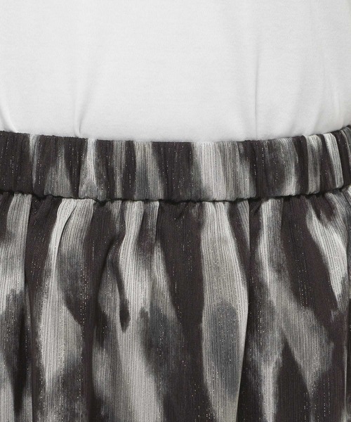 LEPSIM（レプシィム）の「マーブル柄ナロースカート　326085（スカート・レディース・ブラック/ブルー/ライトパープル・FREE）」の22枚目の写真