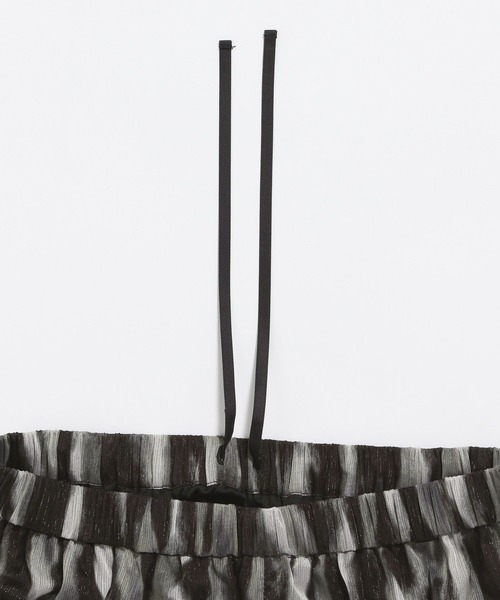 LEPSIM（レプシィム）の「マーブル柄ナロースカート　326085（スカート・レディース・ブラック/ブルー/ライトパープル・FREE）」の20枚目の写真