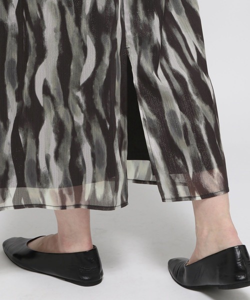 LEPSIM（レプシィム）の「マーブル柄ナロースカート　326085（スカート・レディース・ブラック/ブルー/ライトパープル・FREE）」の18枚目の写真