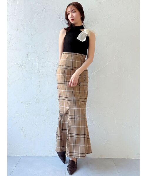 【新品　タグ付き】　 dazzlin ワンショルリボンニット ダズリン dazzlin ワンショルリボンニットトップス （オフ