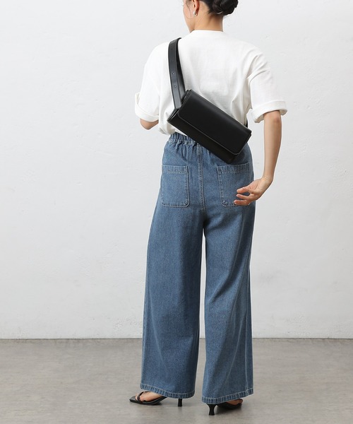 COLONY 2139（コロニートゥーワンスリーナイン）の「スクエアボディーバッグ（ボディバッグ/ウエストポーチ・レディース・ブラック/ブラウン・FREE）」の9枚目の写真