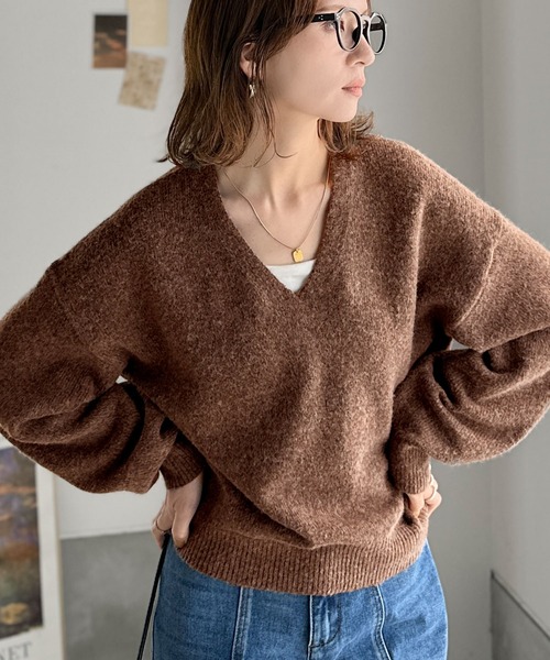 classicalelf（クラシカルエルフ）の「ふわっと軽やか◎メランジ調Vネックニットプルオーバー（長袖）（ニット/セーター・レディース・ベージュ/チャコール/イエロー/ブラウン/ブルーグレー/アイボリー・LARGE/MEDIUM/SMALL/X-LARGE）」の10枚目の写真