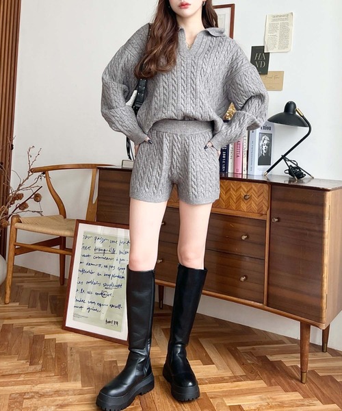 moment+（モーメントプラス）の「<セットアップ>ケーブル編みポロ&ショートパンツセットアップニット（ワンピース・レディース・チャコールグレー/グレー/ブラック/ブラウン・M）」の14枚目の写真
