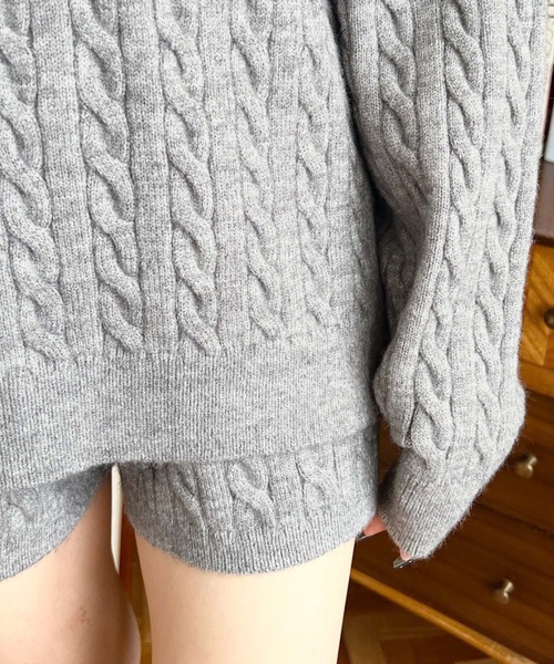 moment+（モーメントプラス）の「<セットアップ>ケーブル編みポロ&ショートパンツセットアップニット（ワンピース・レディース・チャコールグレー/グレー/ブラック/ブラウン・M）」の21枚目の写真