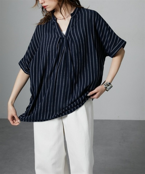 Soiunique（スワユニーク）の「スキッパー衿タック入デザイン半袖シャツ ［Soiunique］（シャツ/ブラウス・レディース・ブラック系/カーキ系/ネイビー系・M/L）」の18枚目の写真