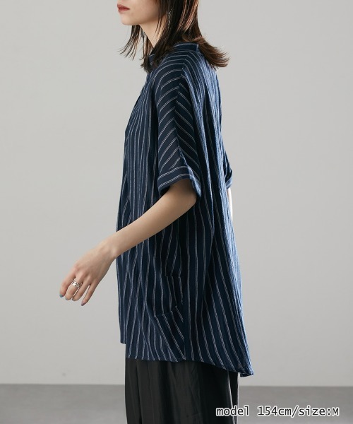 Soiunique（スワユニーク）の「スキッパー衿タック入デザイン半袖シャツ ［Soiunique］（シャツ/ブラウス・レディース・ブラック系/カーキ系/ネイビー系・M/L）」の18枚目の写真